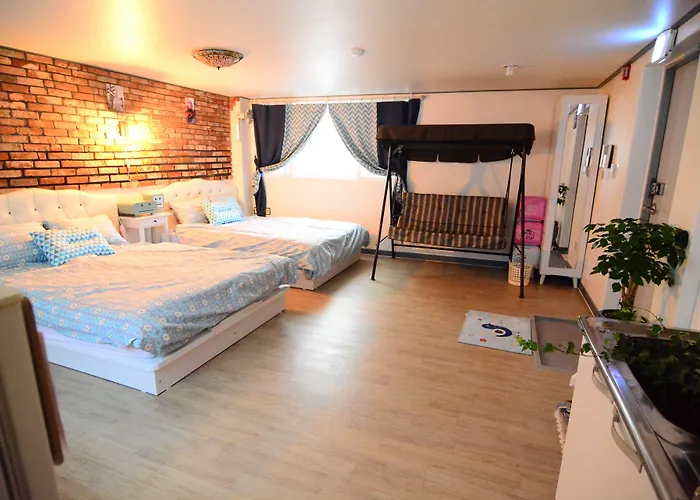 Aparthotel Unicorn Family 4*