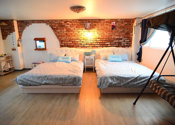 Unicorn Family Aparthotel 4*